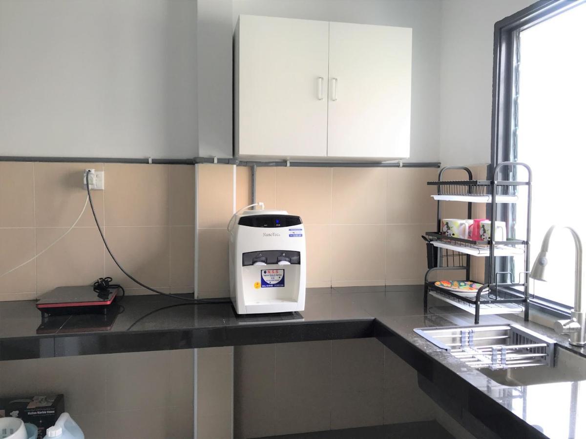 Oyo 90493 Jl Homestay Segamat Εξωτερικό φωτογραφία